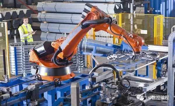 中國機(jī)械制造業(yè)與德國、日本的差距體現(xiàn)在哪些方面？